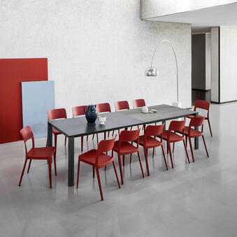 Трапезарна маса Badu