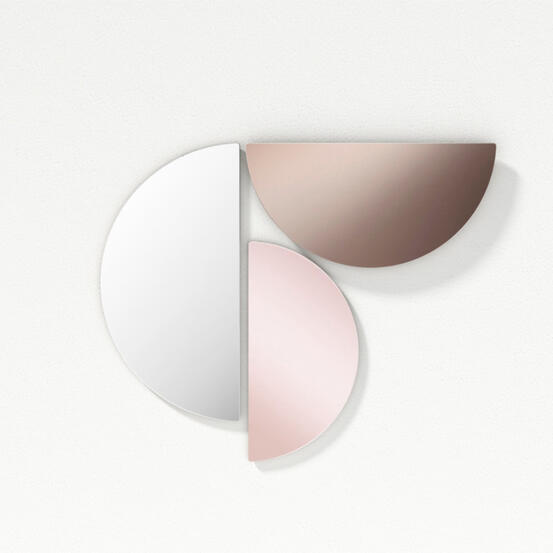 Hoodi mirrors